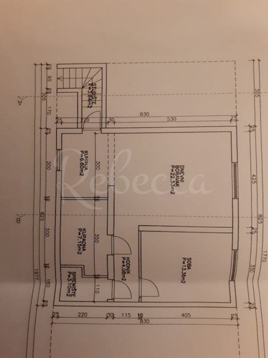 Hiša z dvema apartmajema, 130 m2, vrt, okolica Novigrada