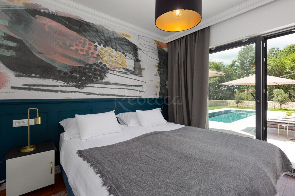 Moderna vila z bazenom, 147 m2, 3 spalnice, Juršići