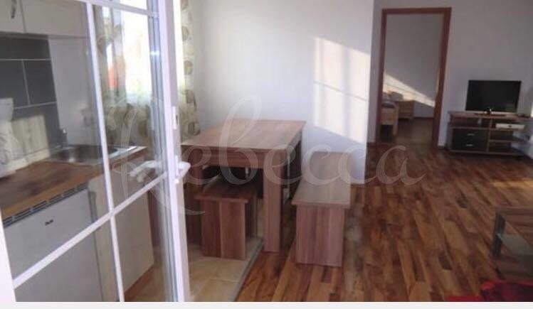 Zadar, Vir, odlična hiša, 7 apartmajev, morje 120 m, južna stran !!!