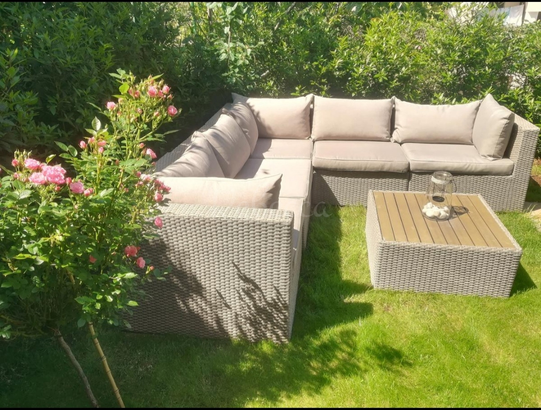 Pula, hiša s štirimi apartmaji