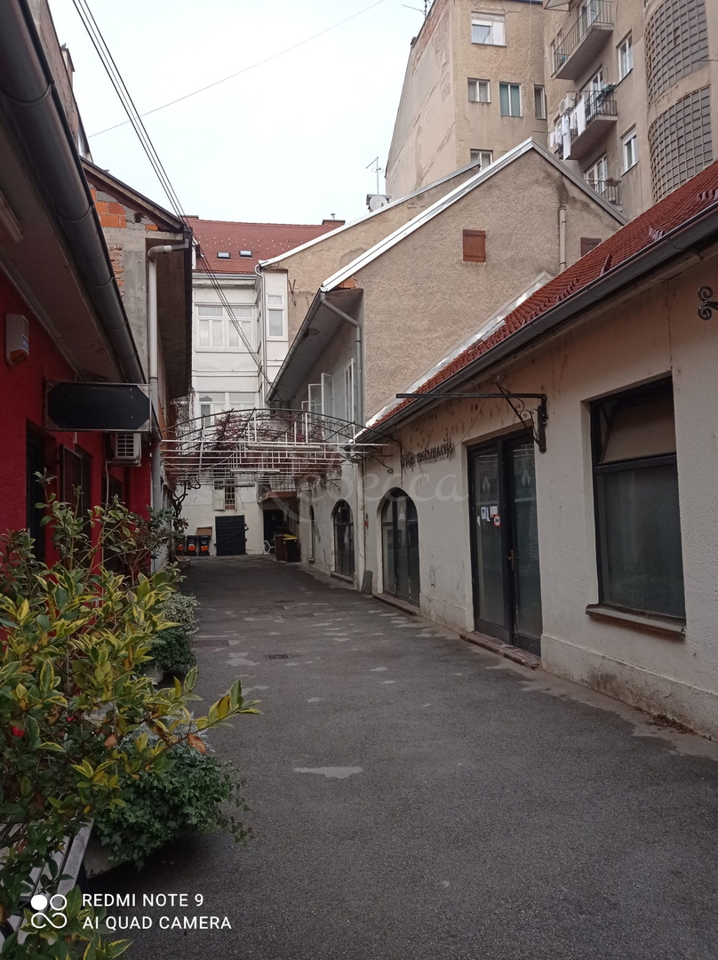 Poslovni prostor, 333 m2, bivši gostinski lokal, Zagreb
