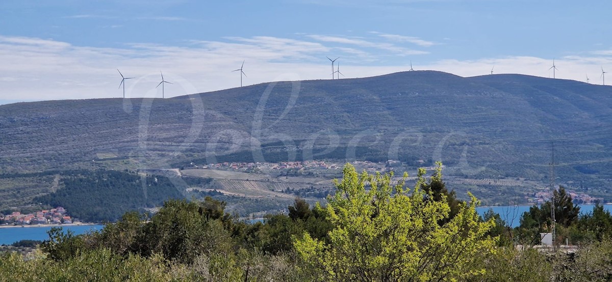 Zadar, Pridraga - zelena gradnja (2800m2), pogled na morje!