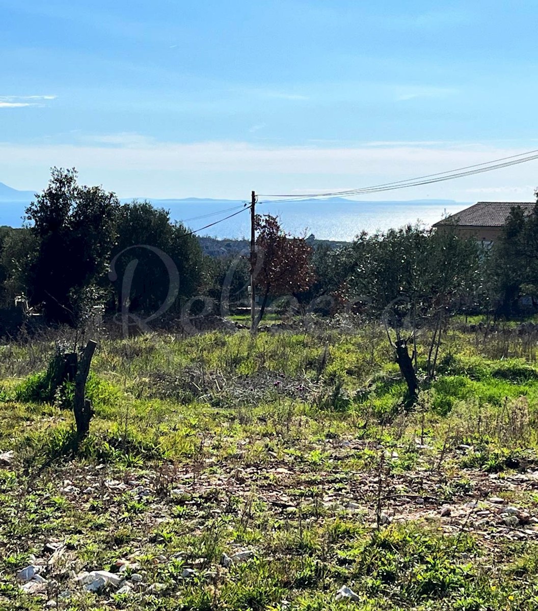 Peruški, gradbena parcela s pogledom na morje