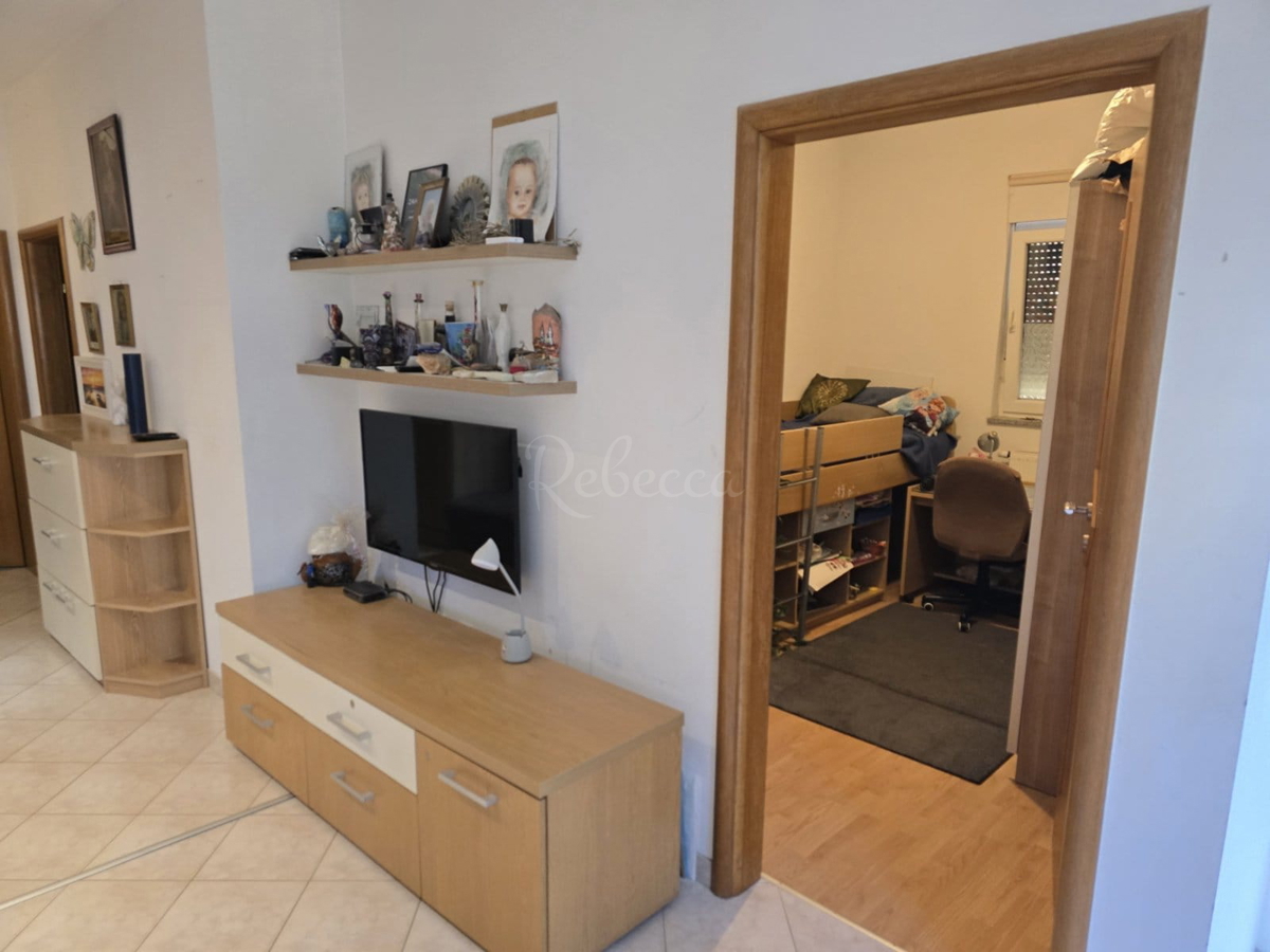 Stanovanje 60 m² s 50 m² dvorišča in 2 parkirnima mestoma - takoj vseljivo!