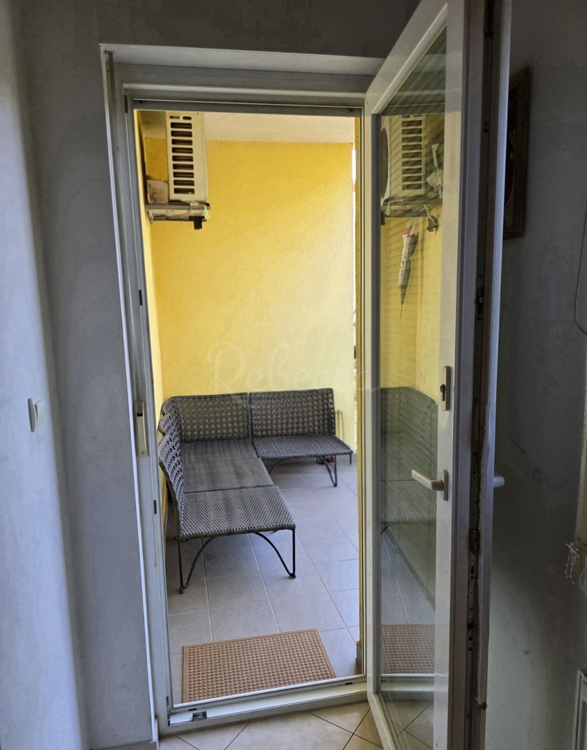 Stanovanje 60 m² s 50 m² dvorišča in 2 parkirnima mestoma - takoj vseljivo!