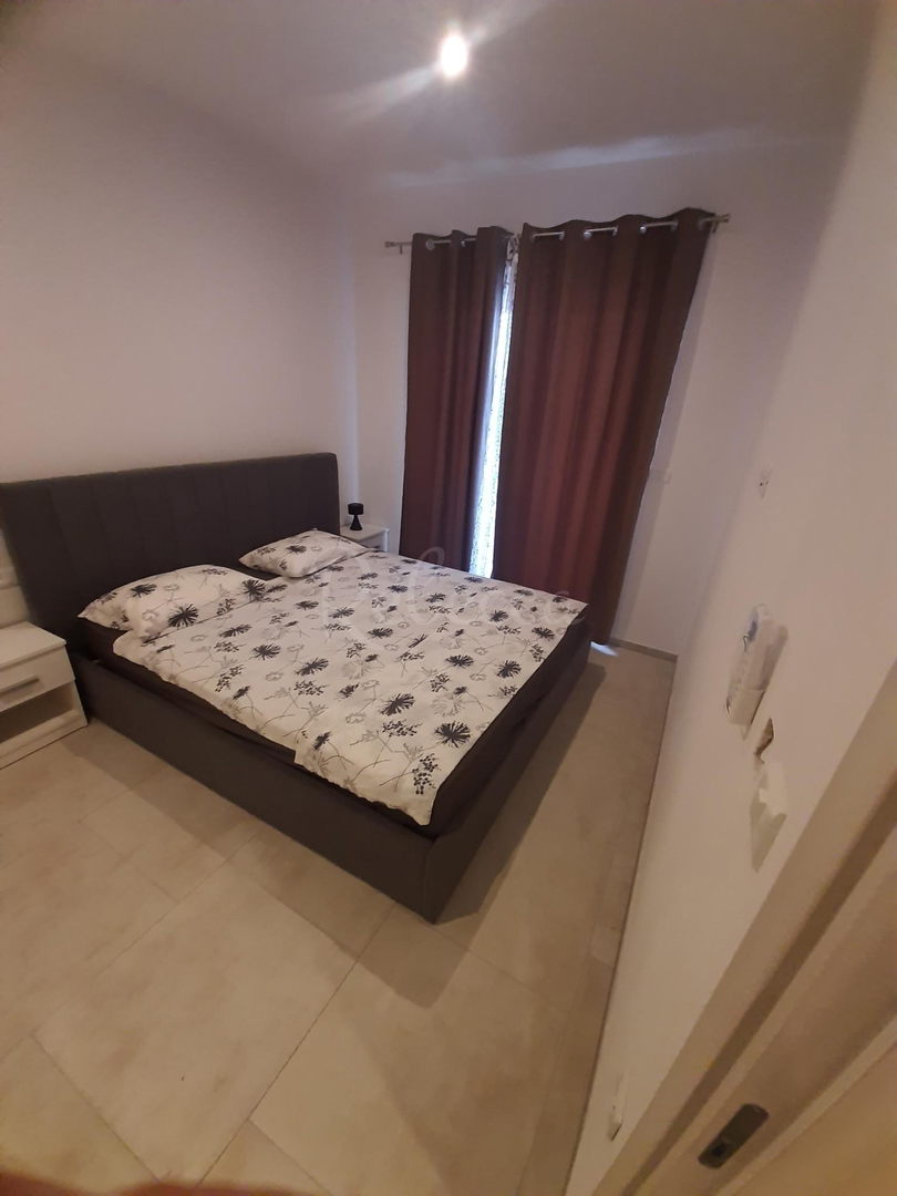 Nova hiša z bazenom, pogled na morje, Vodnjan ​
