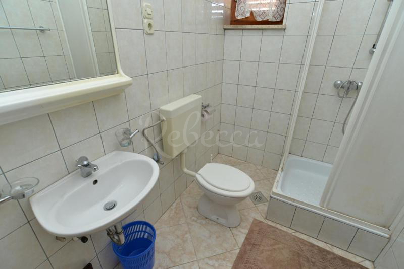 Apartmajska hiša, 200 m od morja, Medulin