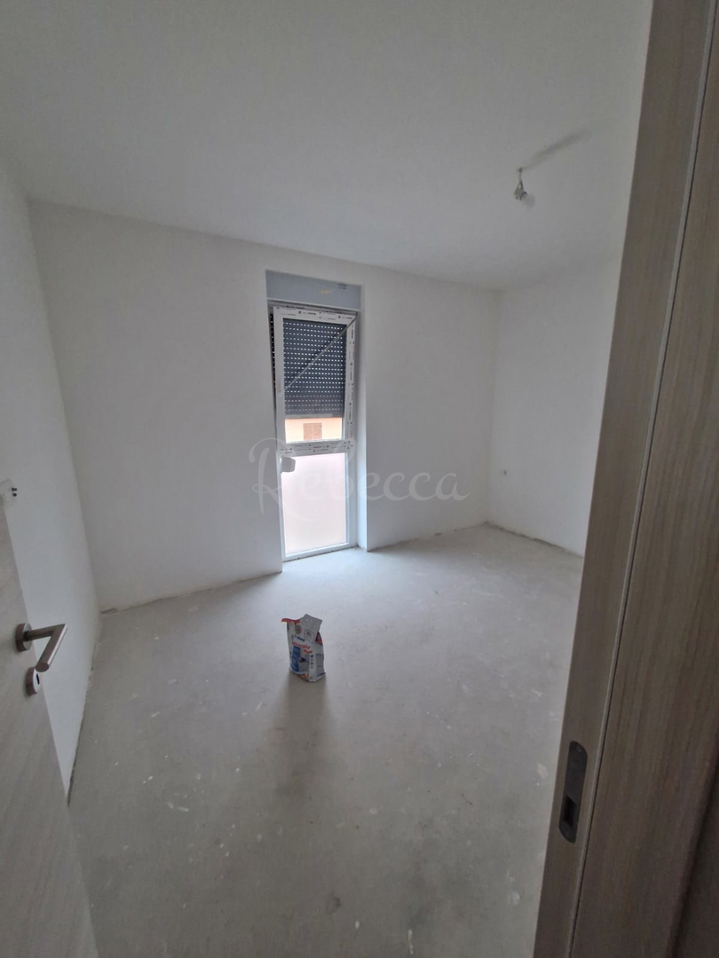 Penthouse pogled na morje, 3 spalnice, 2 nadstropje, 96 m2, parkirišče, Medulin, NOVO ​