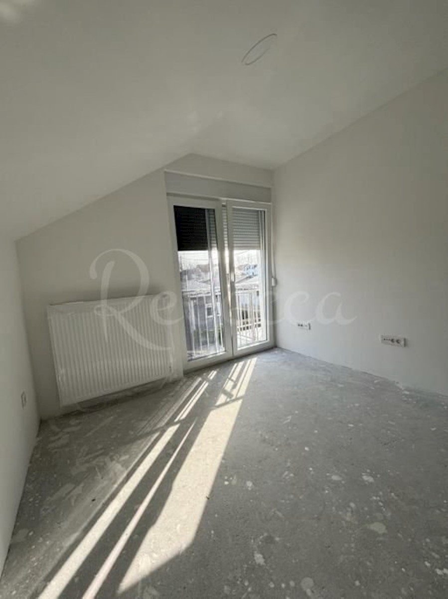 Novogradnja, Zagreb, Donja Dubrava, stanovanje 80 m2, vrt, parking, 2 spalnici, opremljeno