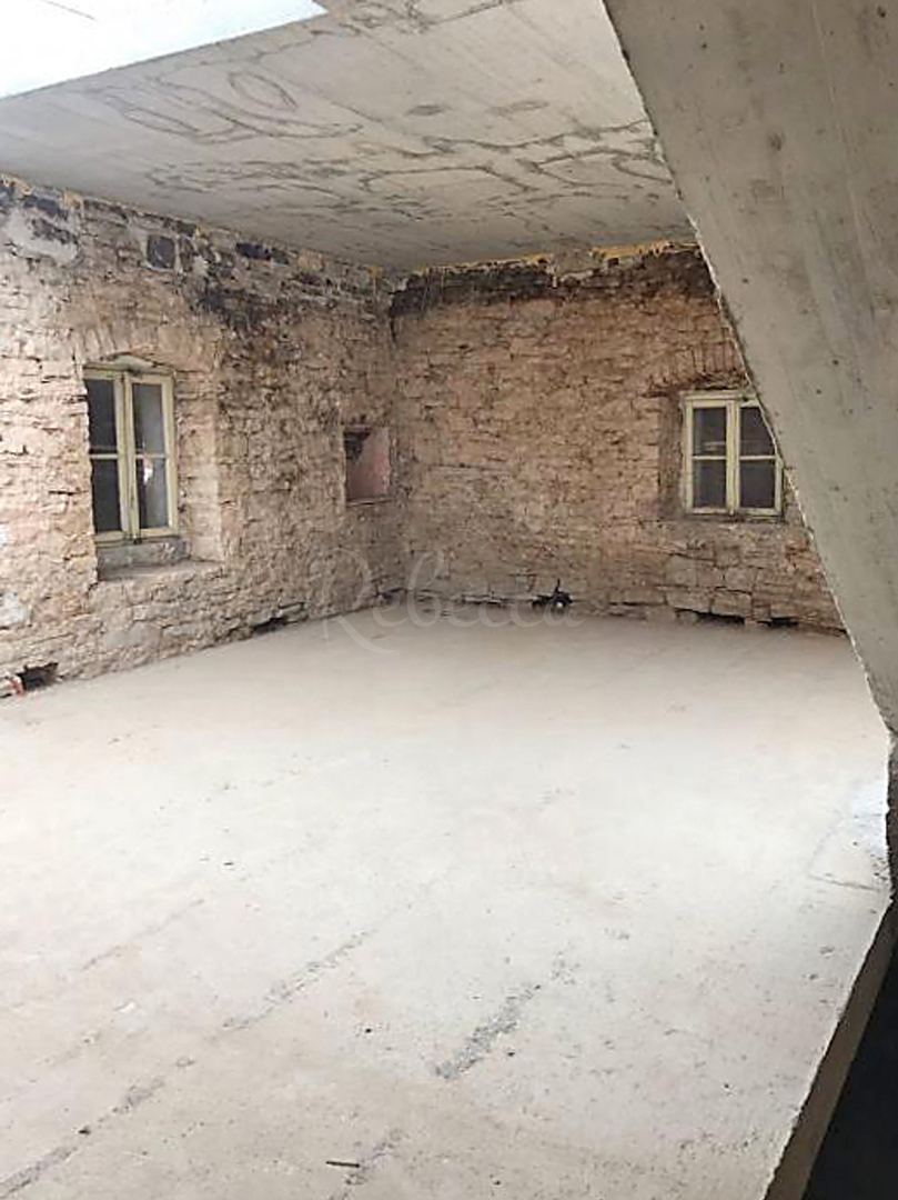 Istrska kamnita hiša za obnovo, Kanfanar