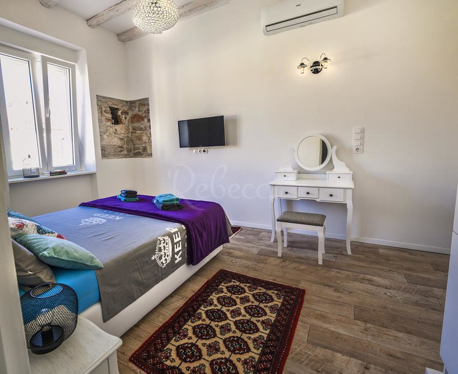 B&B poleg Arene, z ogromno teraso in panoramskim pogledom na morje