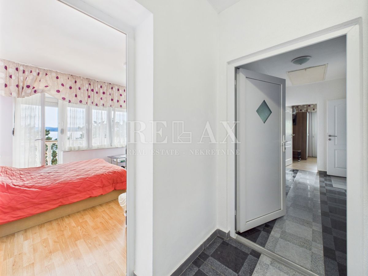 Crikvenica - apartma v bližini morja z razgledom