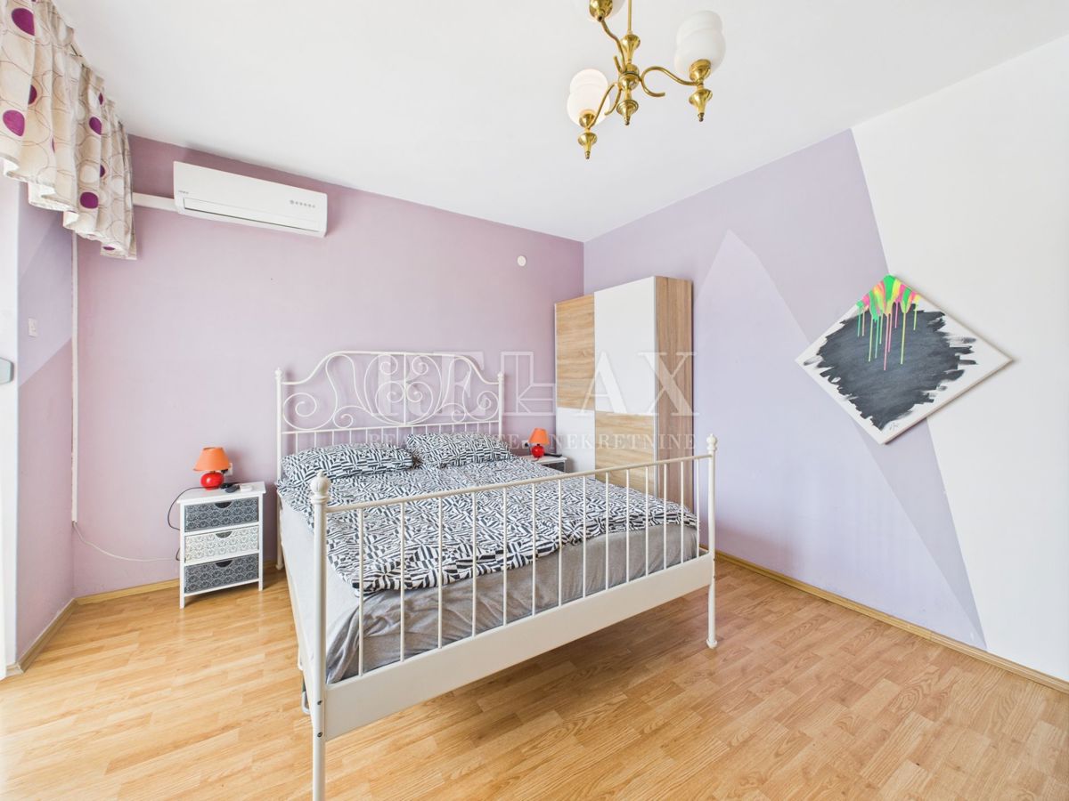 Crikvenica - apartma v bližini morja z razgledom