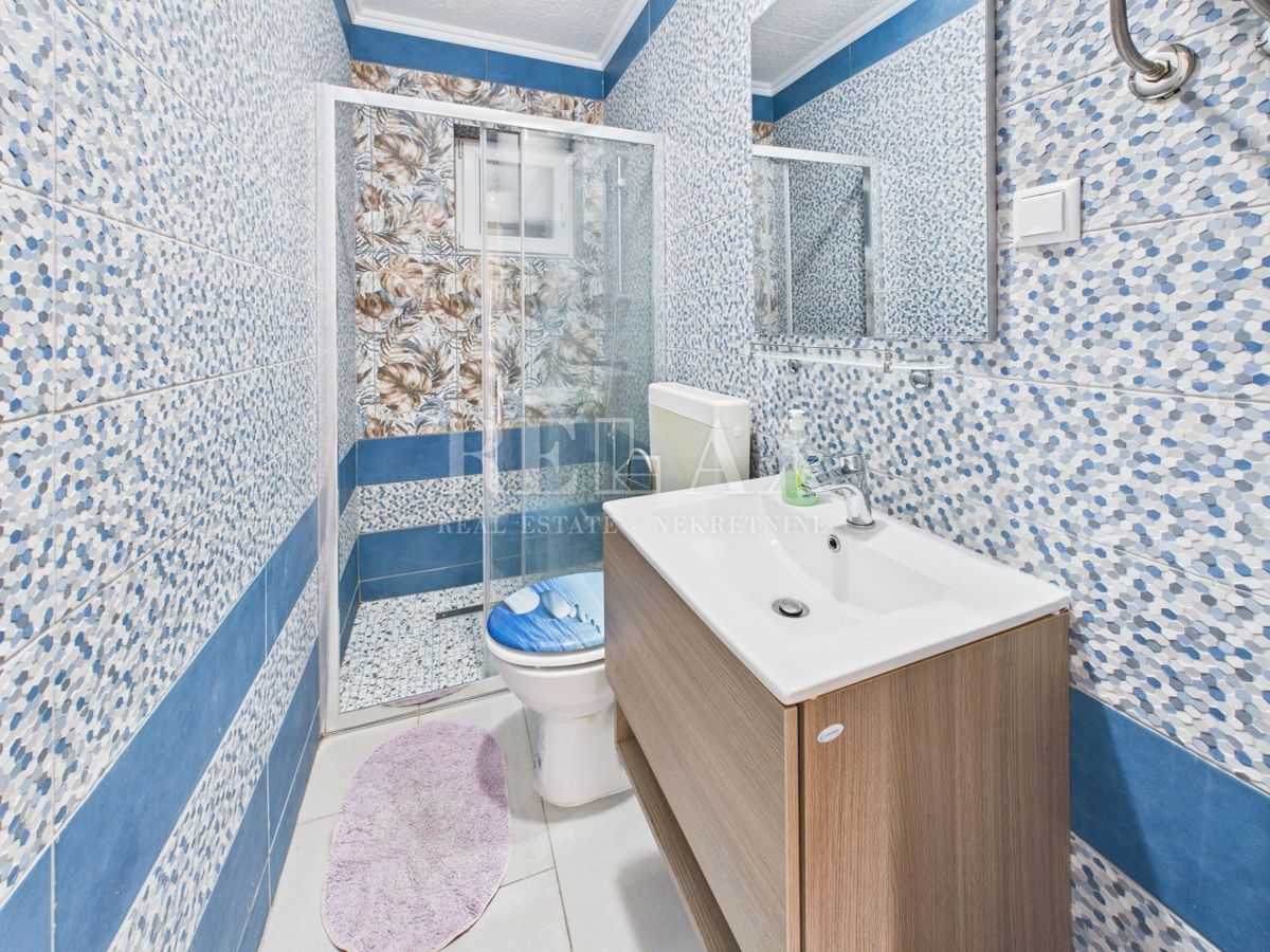 Crikvenica - apartma v bližini morja z razgledom