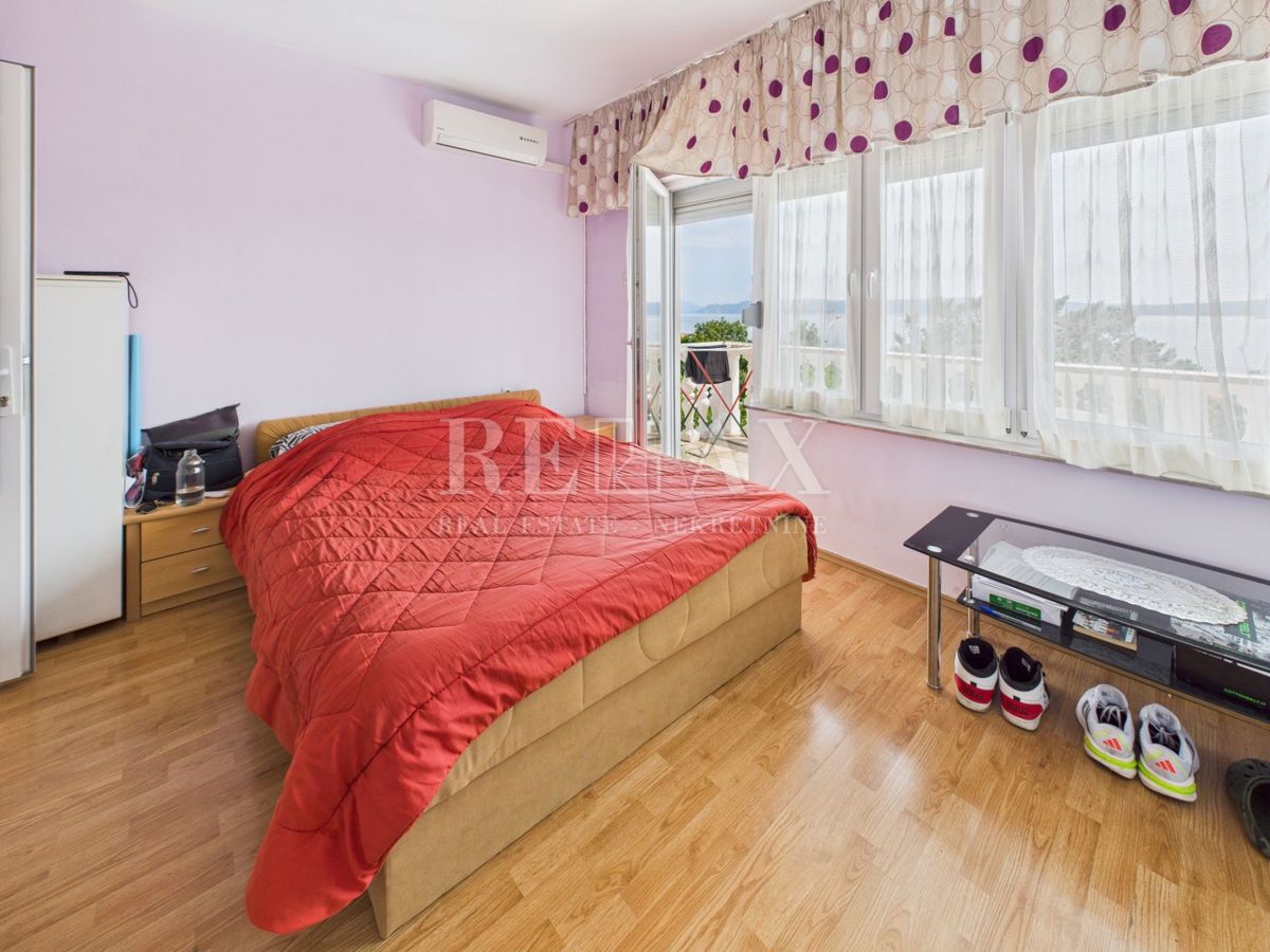 Crikvenica - apartma v bližini morja z razgledom