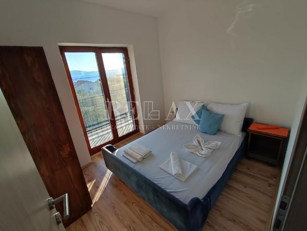 Hiša Smokvica Krmpotska, Novi Vinodolski, 230m2