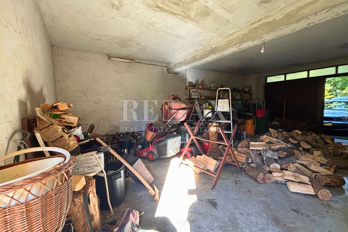 Grižane - samostojna hiša z velikim vrtom