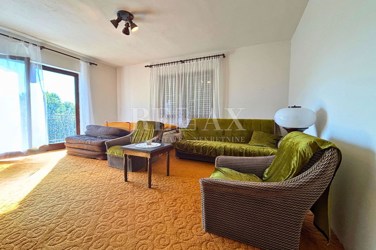 Grižane - samostojna hiša z velikim vrtom