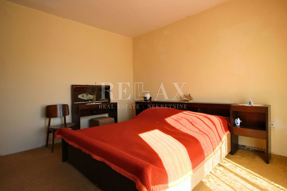 Grižane - samostojna hiša z velikim vrtom