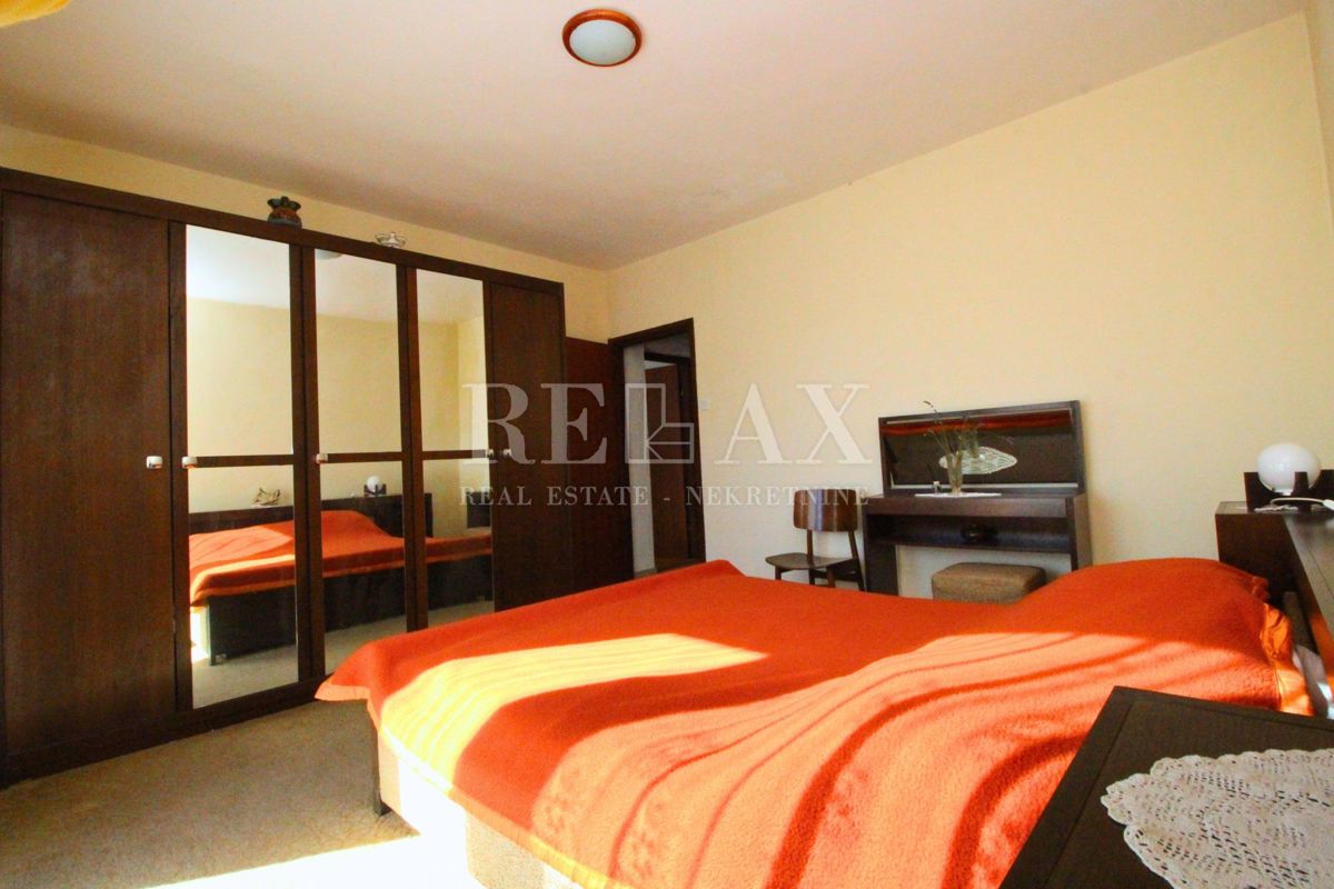 Grižane - samostojna hiša z velikim vrtom