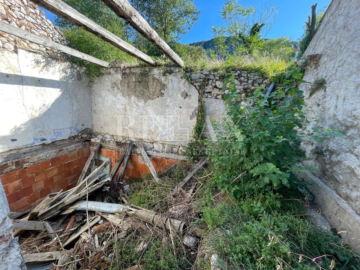 Bribir - starine v središču mesta