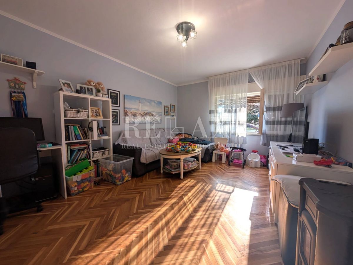 Reka, Podmurvice - stanovanje na mirni lokaciji