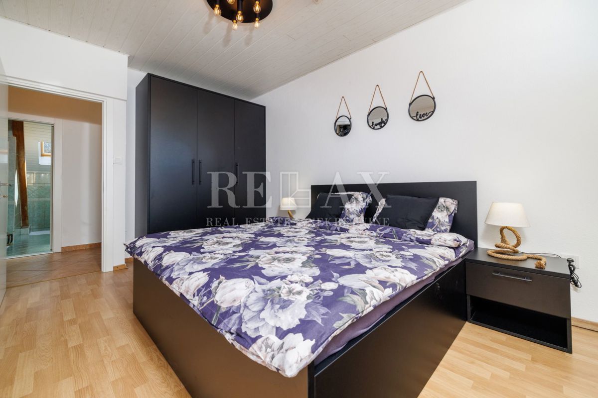 Fužine - hiša s 4 apartmaji v bližini jezera