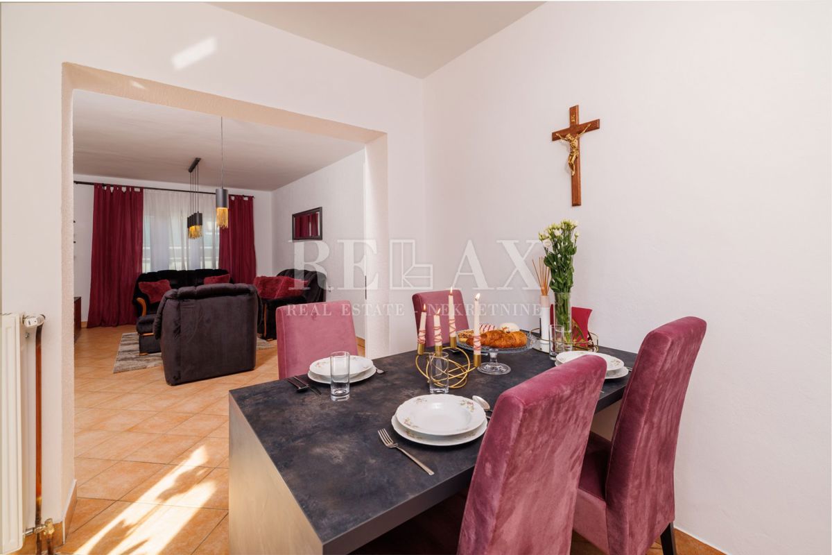 Fužine - hiša s 4 apartmaji v bližini jezera