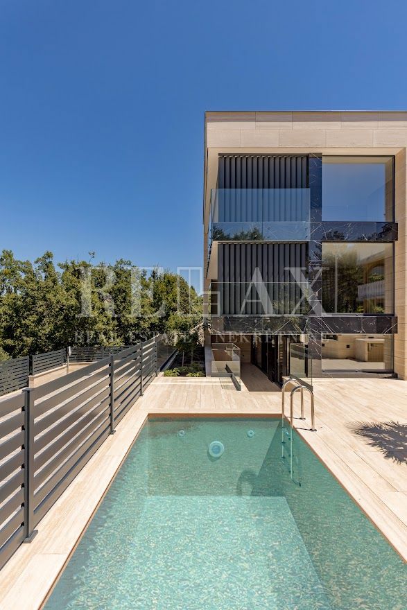 OTOK KRK, MALINSKA - Apartma z bazenom v novogradnji