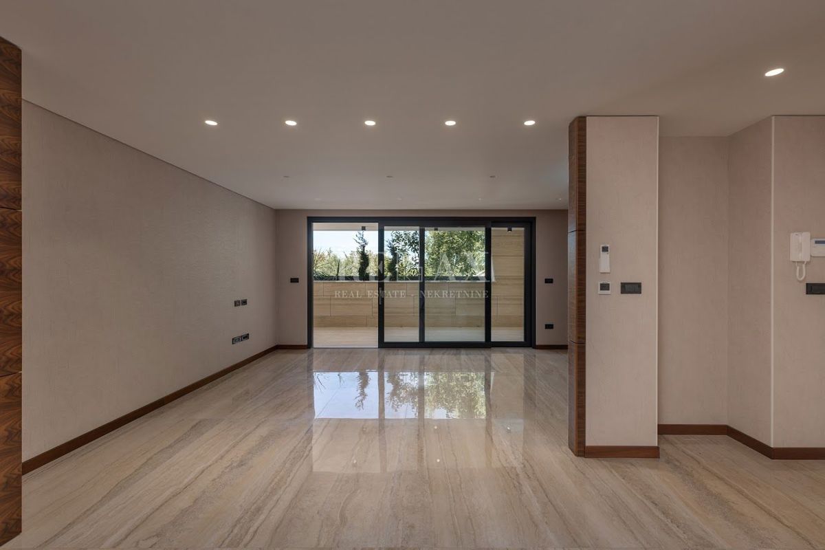 OTOK KRK, MALINSKA - Apartma z bazenom v novogradnji
