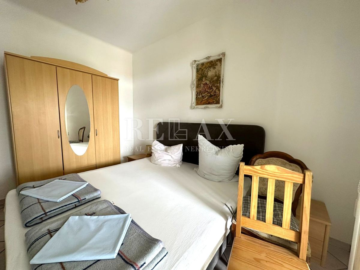 Crikvenica - Hiša v širšem centru s 7 apartmaji