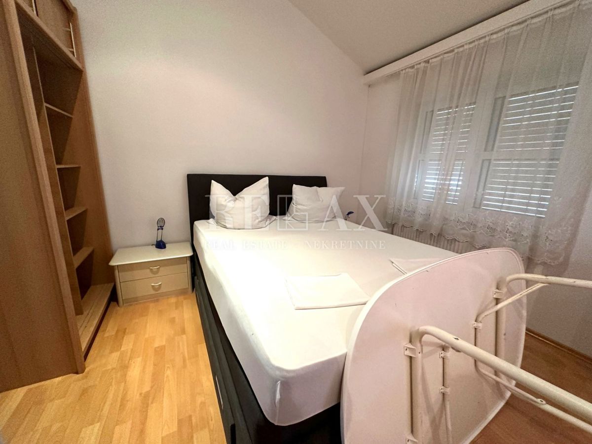 Crikvenica - Hiša v širšem centru s 7 apartmaji