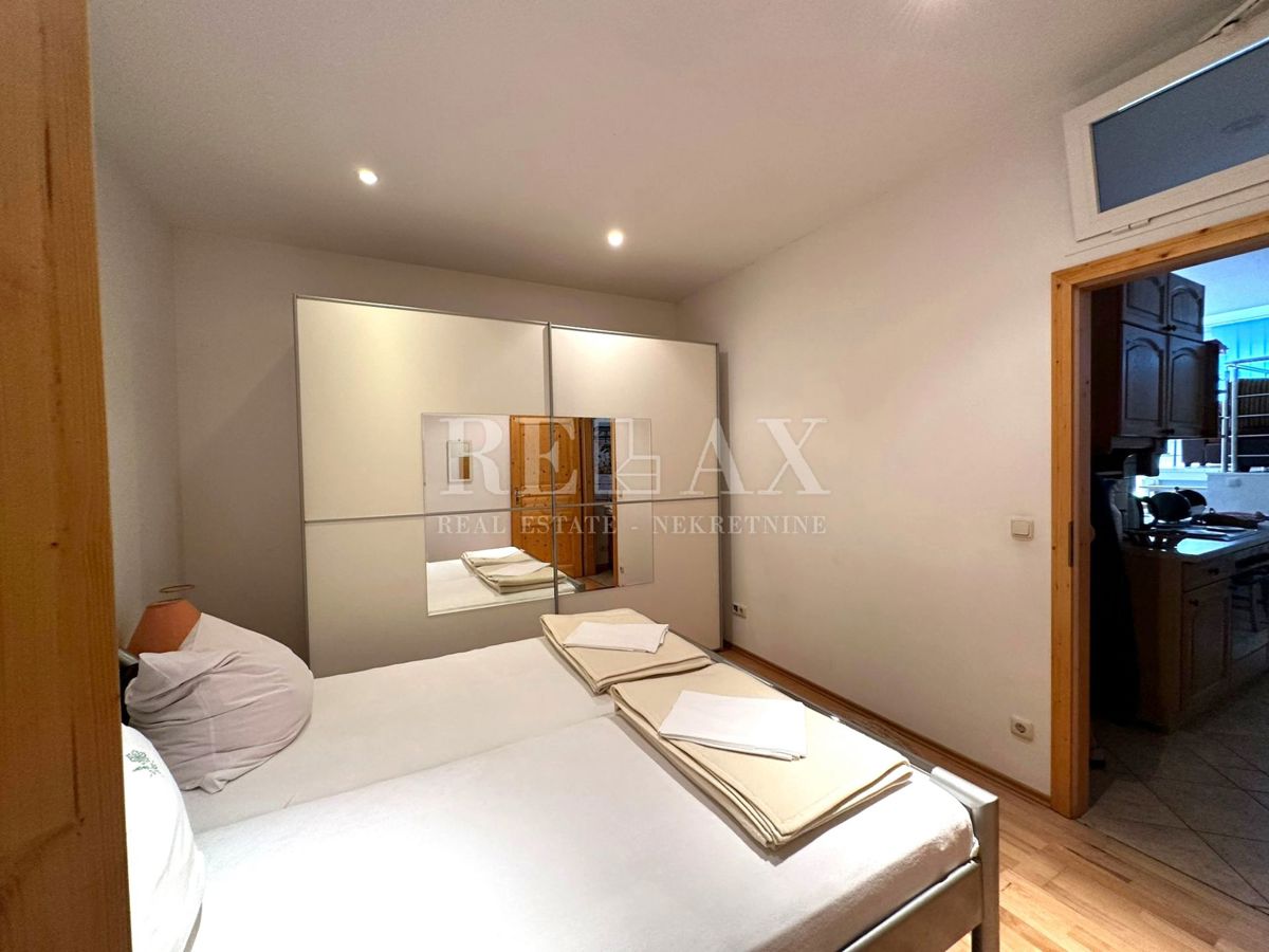 Crikvenica - Hiša v širšem centru s 7 apartmaji