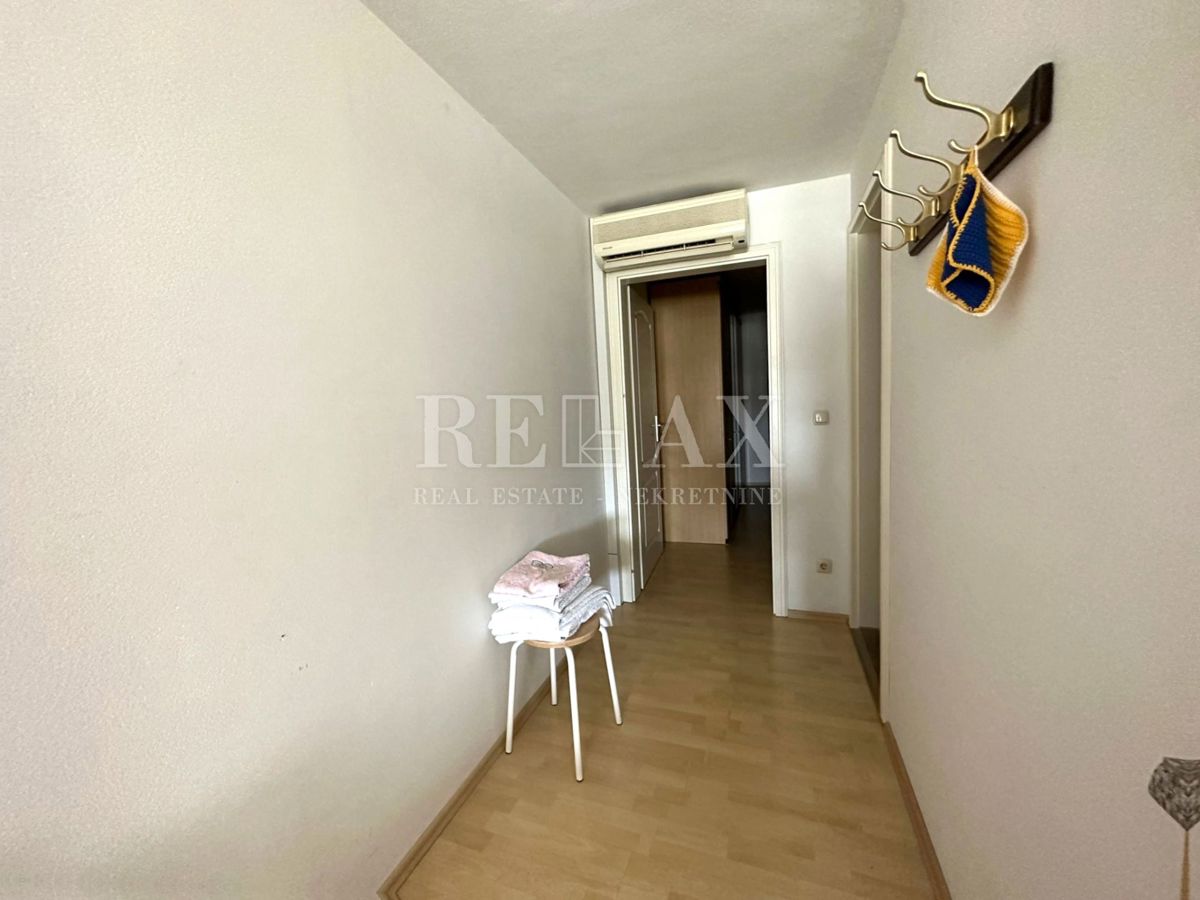 Crikvenica - Hiša v širšem centru s 7 apartmaji
