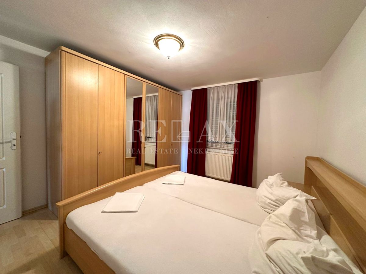 Crikvenica - Hiša v širšem centru s 7 apartmaji