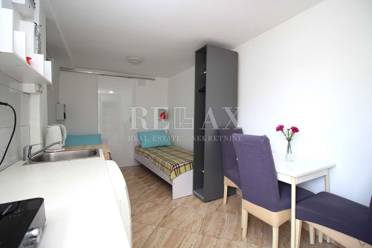 Crikvenica - Trije apartmaji v centru mesta