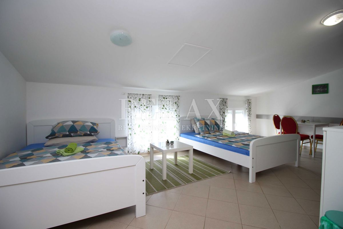 Crikvenica - Trije apartmaji v centru mesta