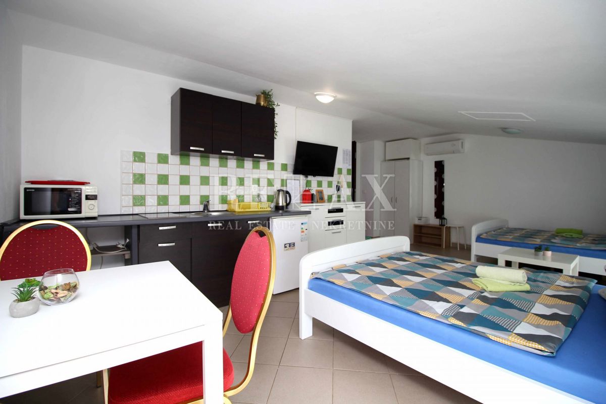 Crikvenica - Trije apartmaji v centru mesta