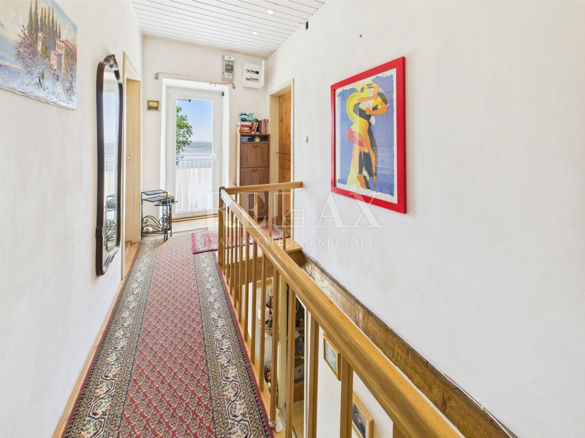 Dramalj - kamnita hiša s panoramskim razgledom