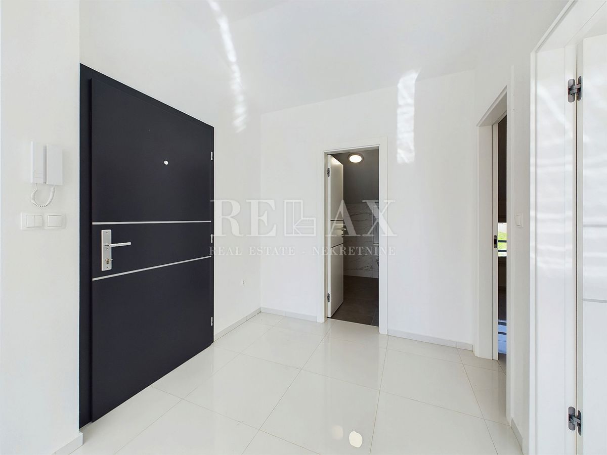 Crikvenica - dvoetažni apartma s pogledom na morje