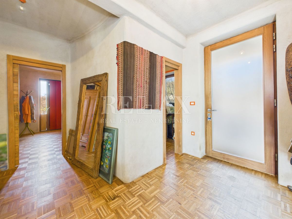 Kostrena - vila z bazenom in pogledom na morje