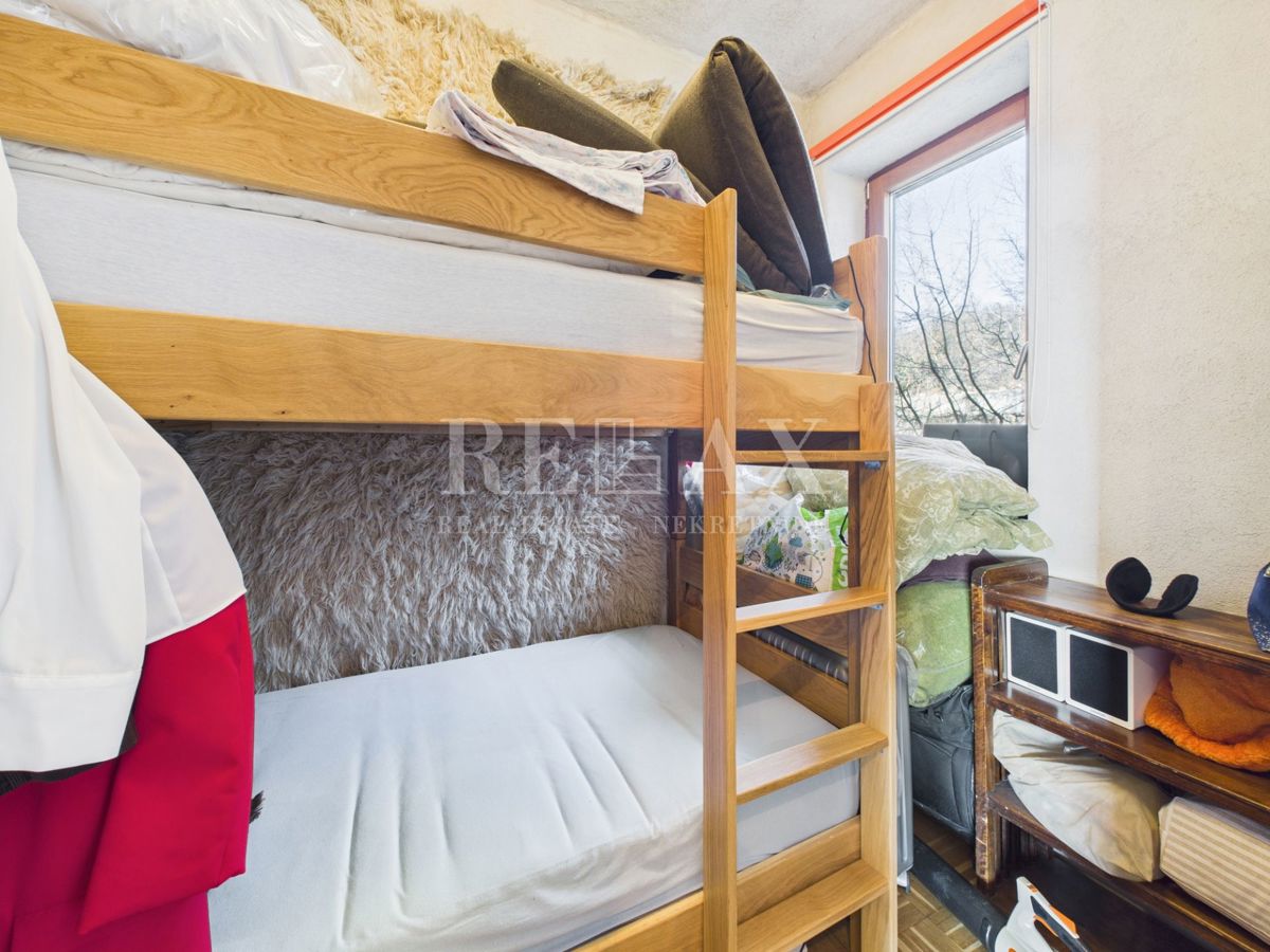 Kostrena - vila z bazenom in pogledom na morje