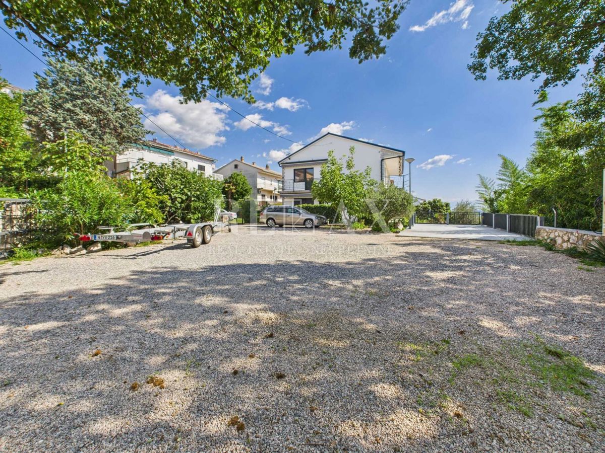 Dramalj - Stanovanjski blok, idealen za investicijo