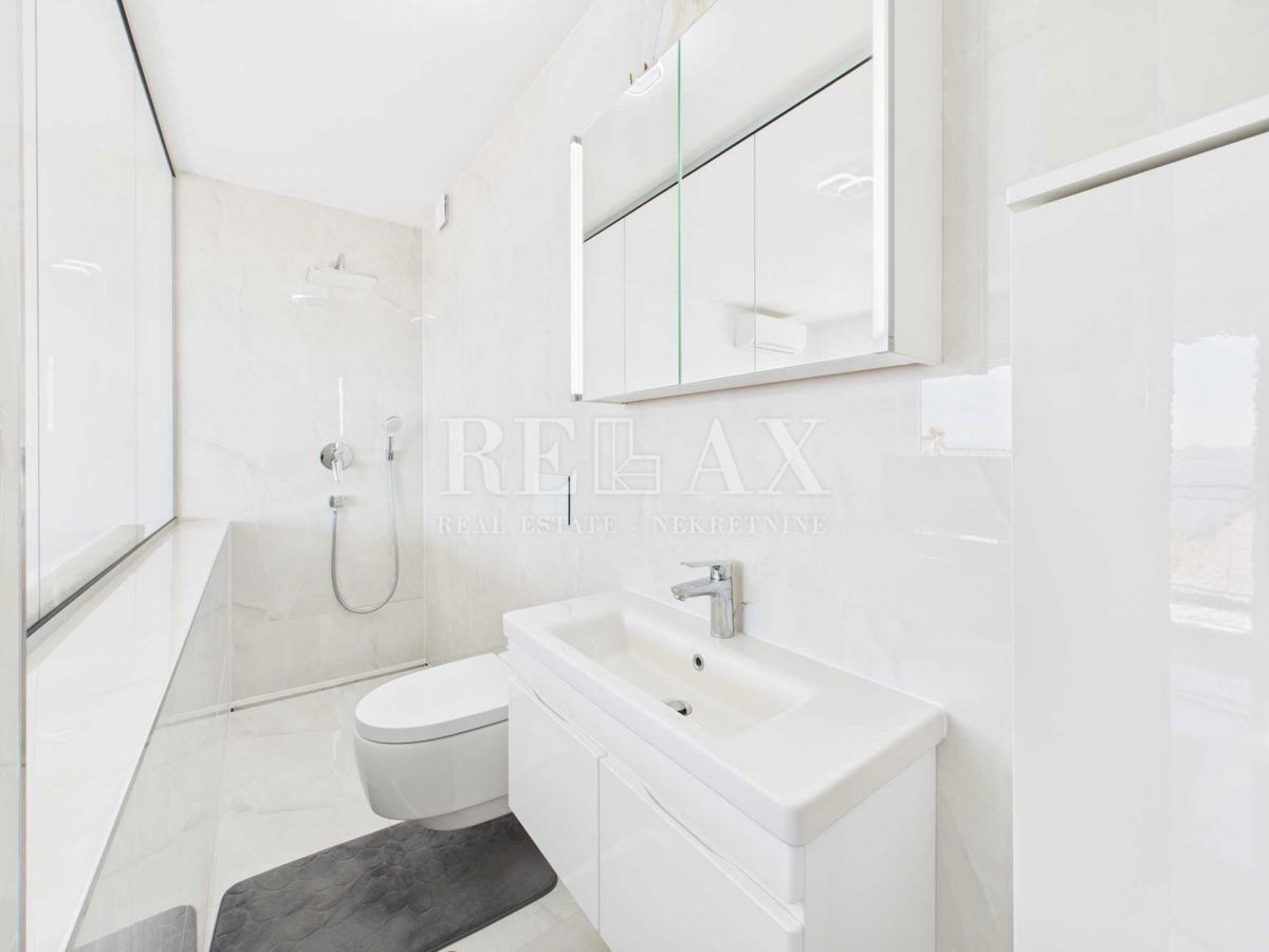 Dramalj - Stanovanjski blok, idealen za investicijo