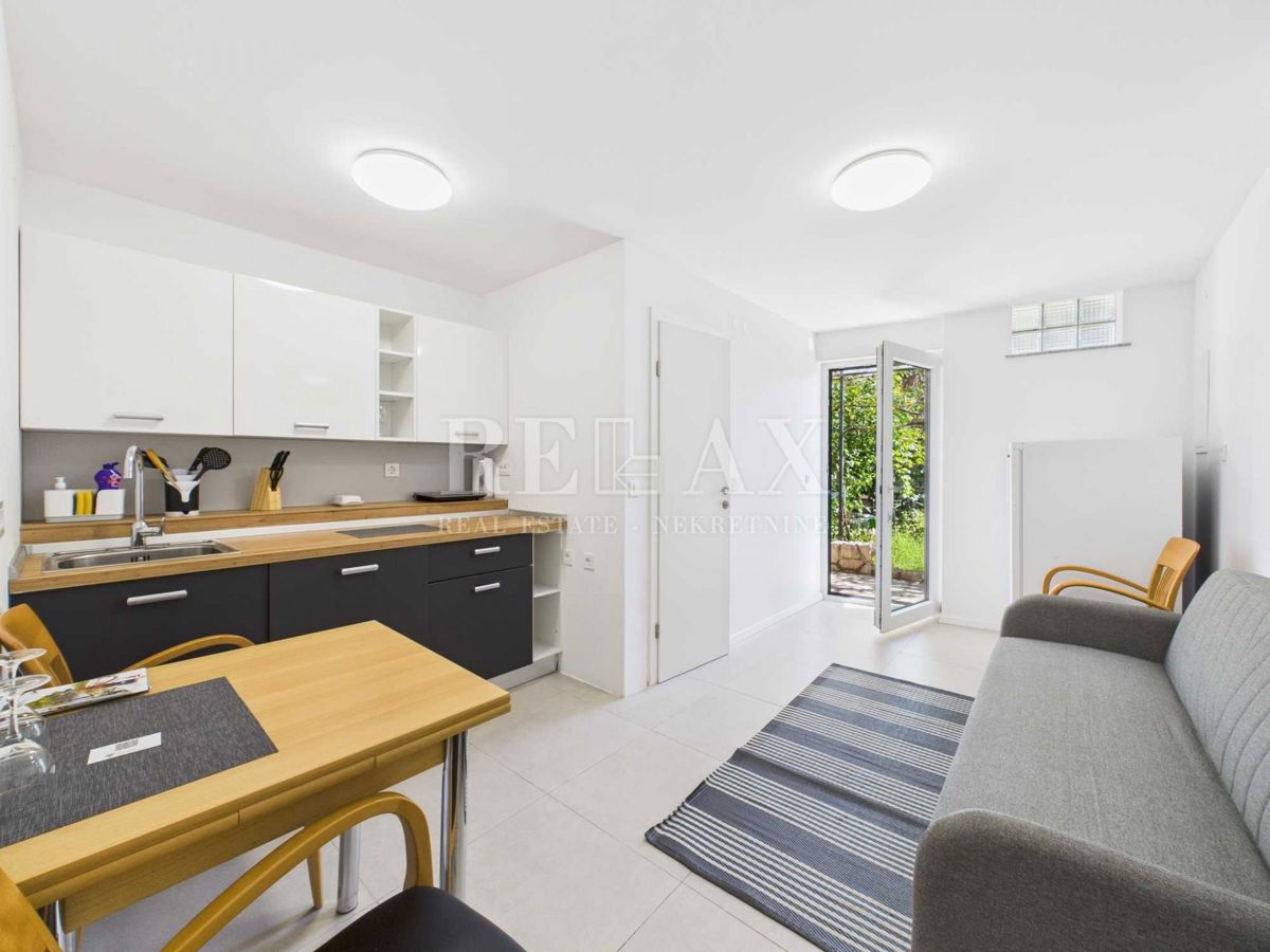 Dramalj - Stanovanjski blok, idealen za investicijo