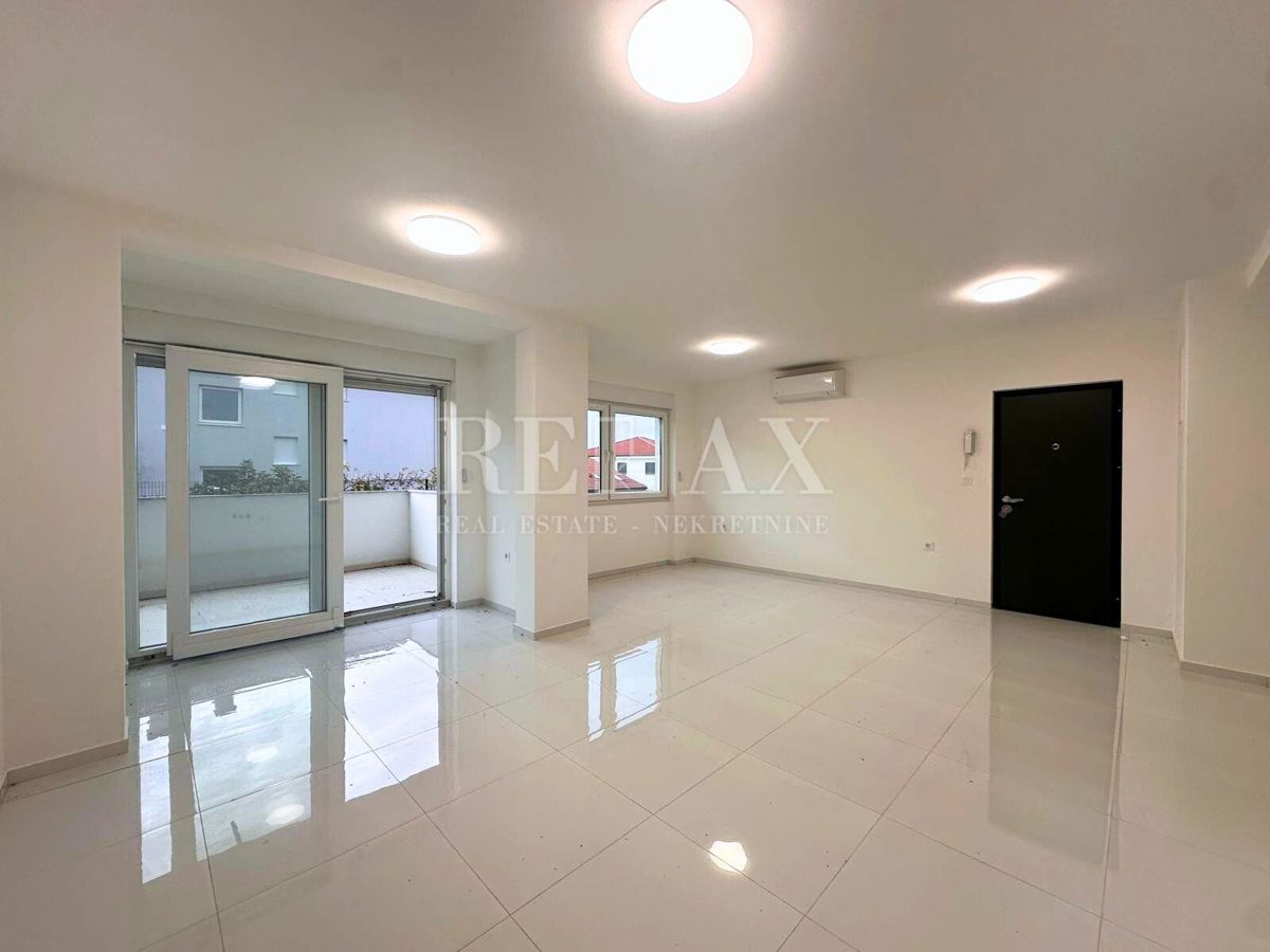 Crikvenica - enosobno stanovanje, novogradnja