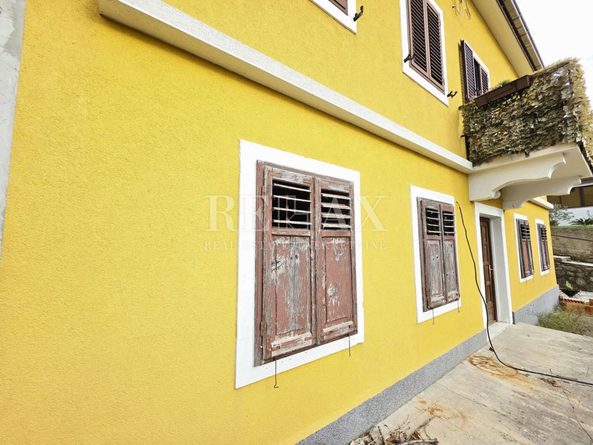 Donja Drenova - etaža, velik vrt, garaža