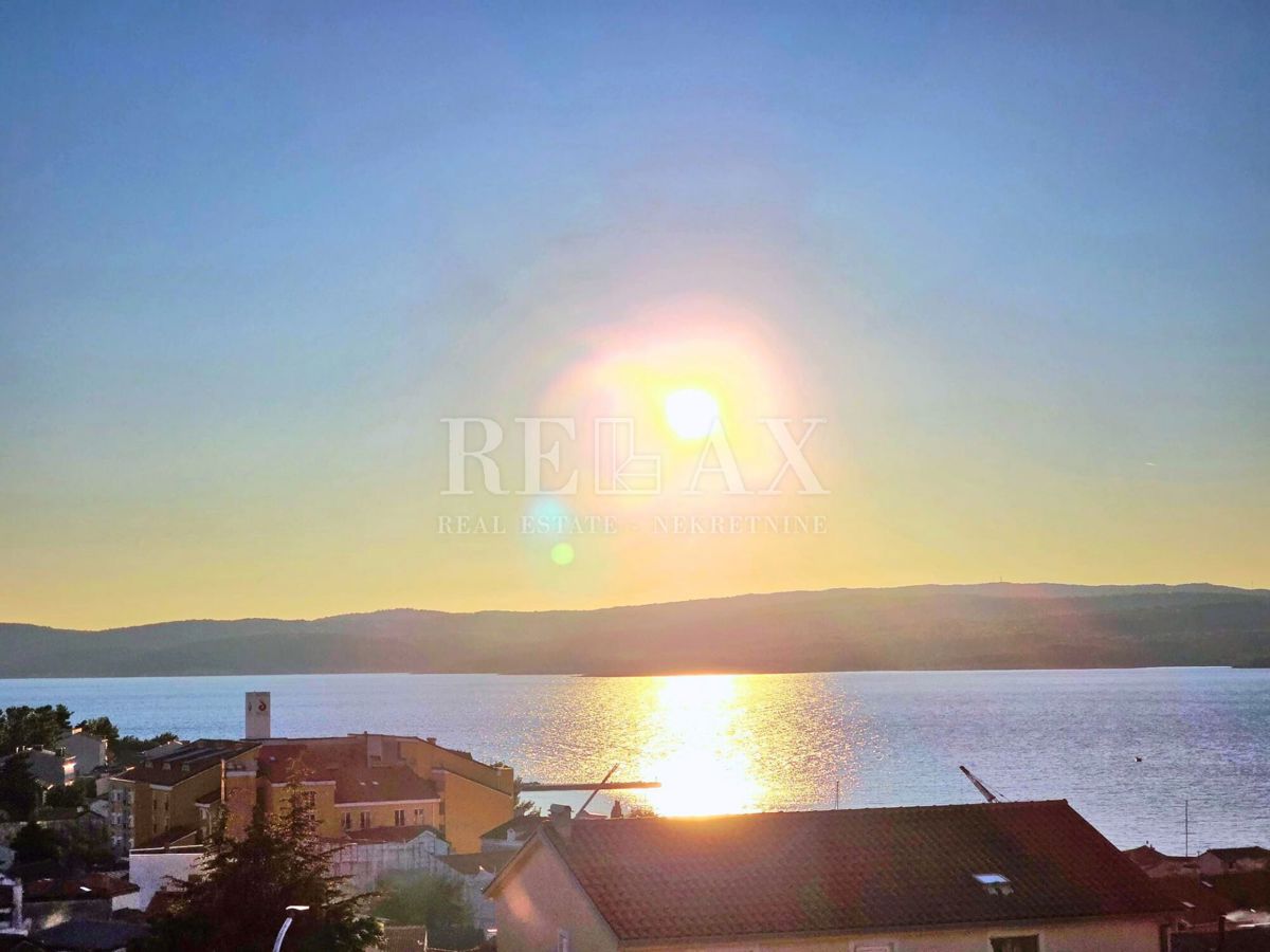 Selce - sončno stanovanje, 3 spalnice/dnevna soba, parkirišče