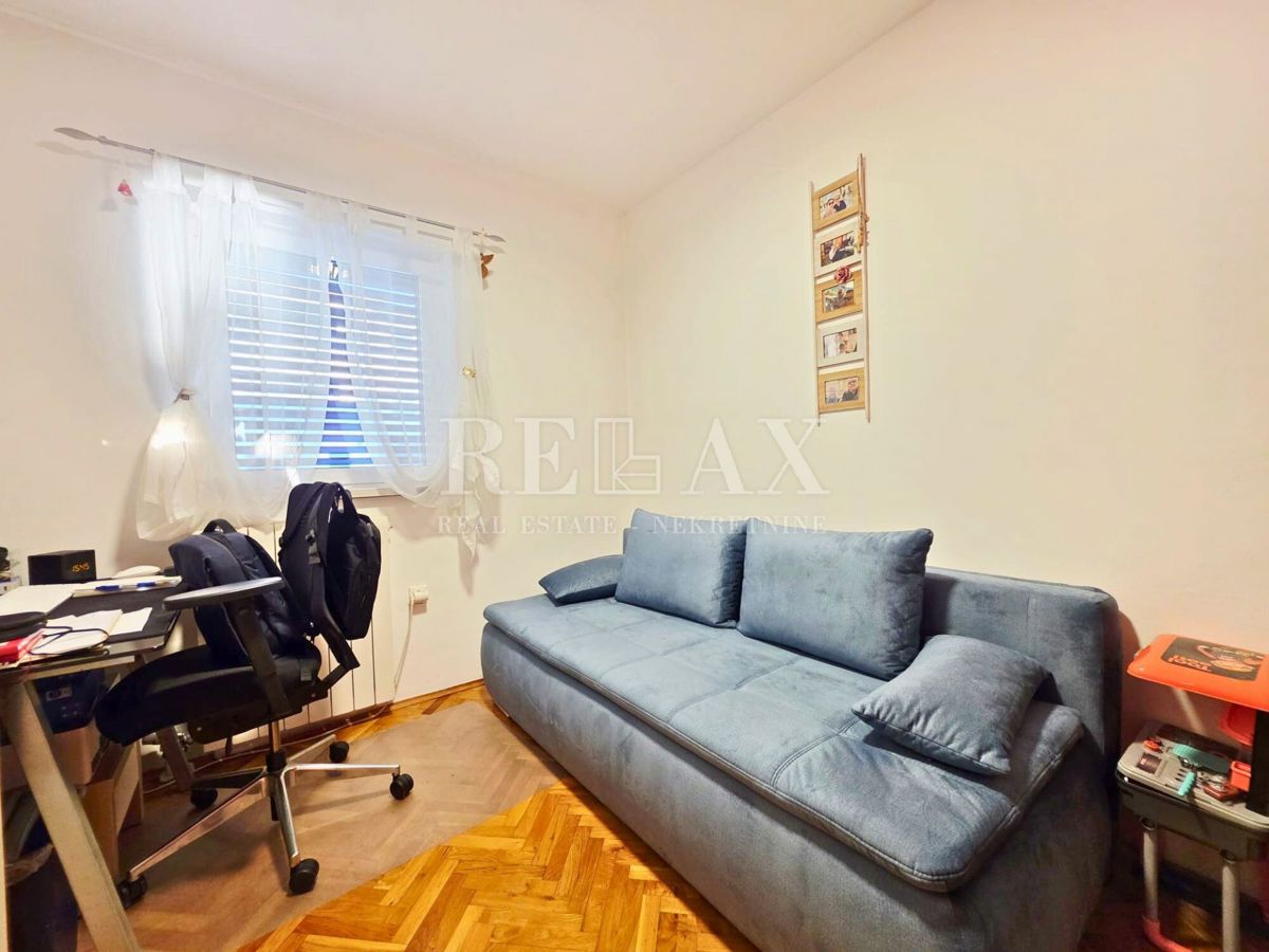 Selce - sončno stanovanje, 3 spalnice/dnevna soba, parkirišče