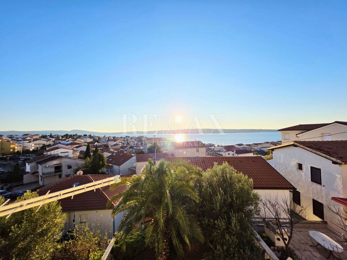 Selce - sončno stanovanje, 3 spalnice/dnevna soba, parkirišče